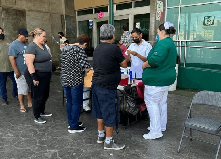 PARTICIPA IMSS BC EN CAMPAÑA DE VACUNACIÓN CONTRA INFLUENZA ESTACIONAL