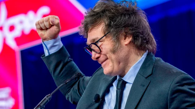 Milei busca alianzas con Vox en su viaje a España; no prevé encuentros con Felipe VI y Sánchez